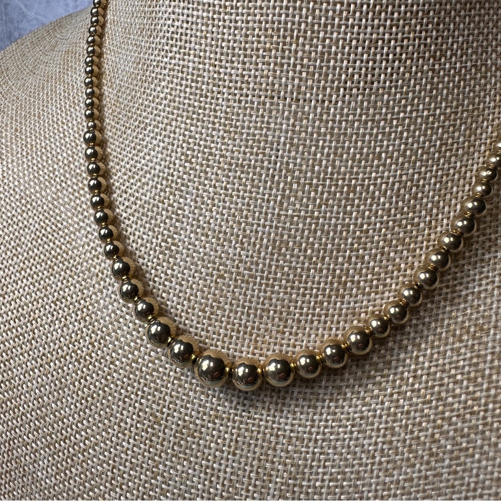 14K Gold Graduated Hollow Bead Necklace on 14K Chain 4 Grams - Picture 3 of 11